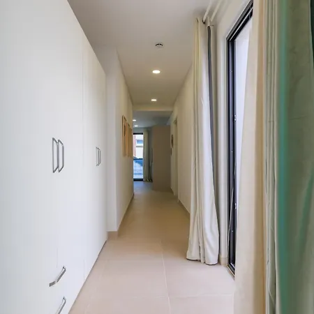 Terra Algarve Brand New 1br W Private Garage Apartment *